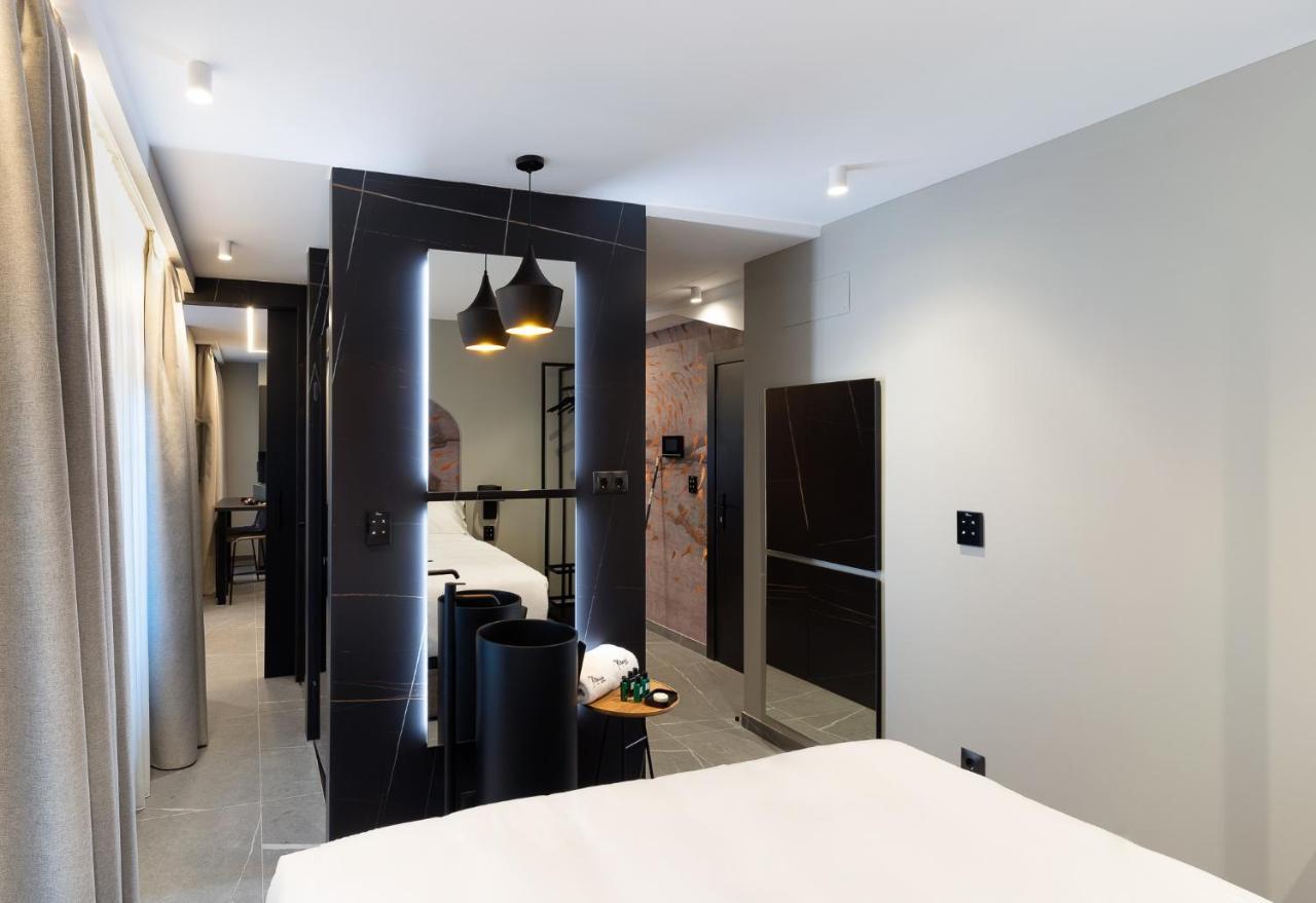 Mauro Suites León Zewnętrze zdjęcie