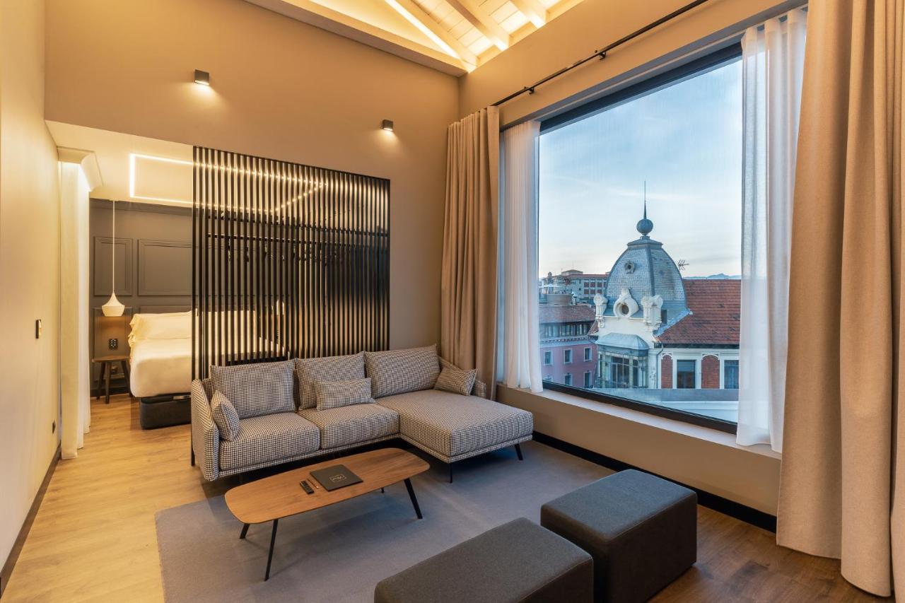Mauro Suites León Zewnętrze zdjęcie
